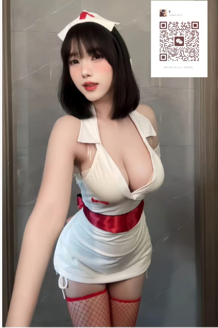 胸部飽滿圓潤 口技好深喉嚨 奶炮解鎖更多技能